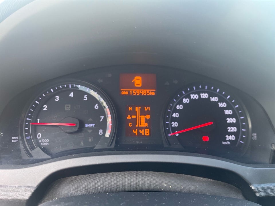 Toyota Avensis 1,8 VVT-i T2 Premium Touring Sports 5d