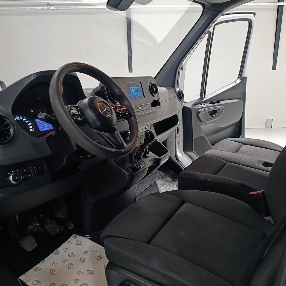 Mercedes Sprinter 316 2,2 CDi A2 Kassevogn RWD