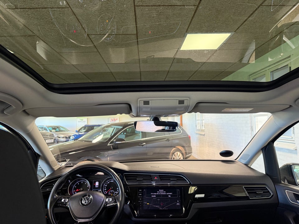VW Touran 1,4 TSi 150 Highline 7prs 5d