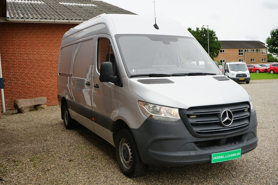 Mercedes Sprinter 316 2,2 CDi A2 Kassevogn aut. RWD