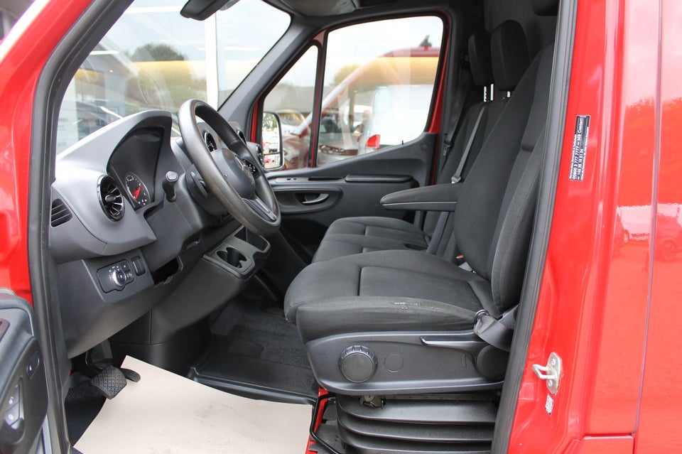 Mercedes Sprinter 316 2,2 CDi A2 Kassevogn aut. RWD