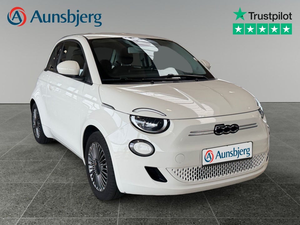 Fiat 500e 42 Icon 3d