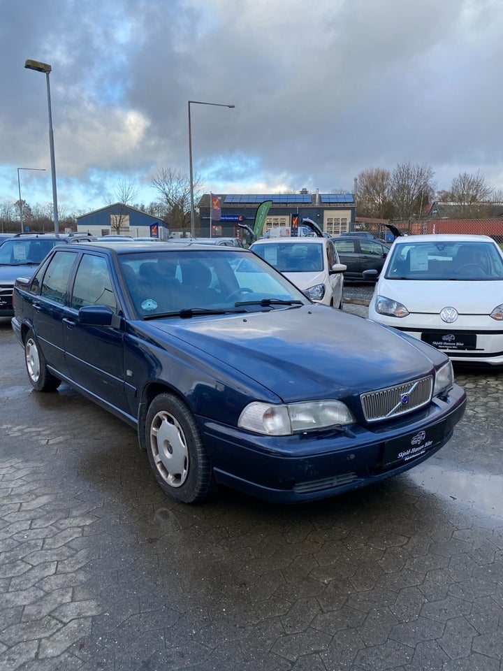 Volvo S70 2,0  4d