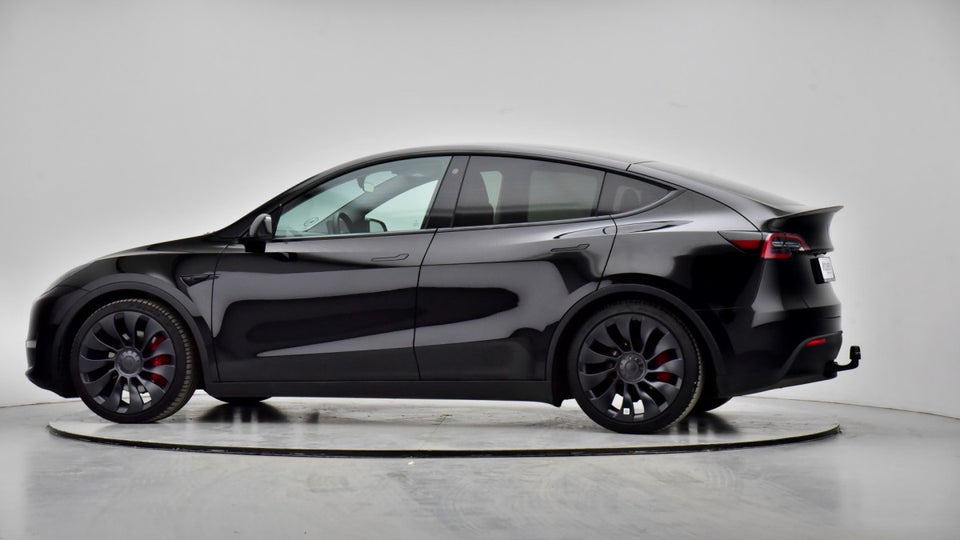 Tesla Model Y Performance AWD 5d