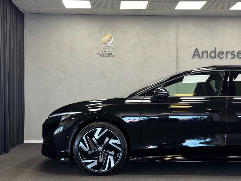 VW ID.7 86 Pro S Tourer 5d