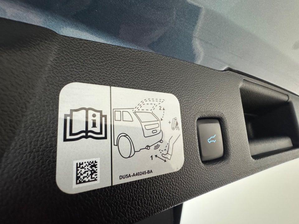 Ford Kuga 2,5 PHEV Titanium X CVT 5d