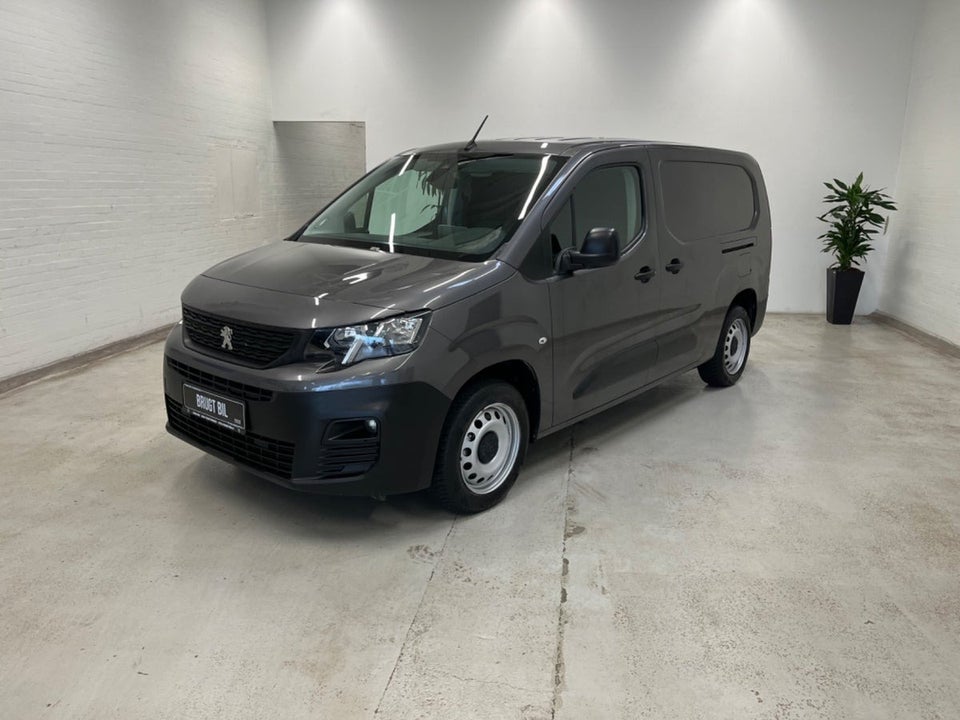 Peugeot Partner 1,5 BlueHDi 130 L2V2 Plus Pro EAT8 Van