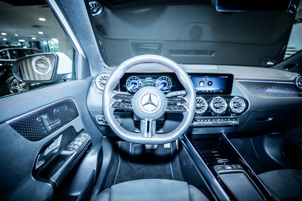 Mercedes EQA250+ AMG Premium 5d