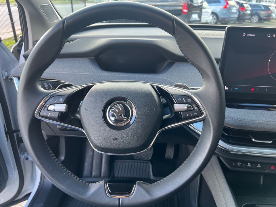 Skoda Enyaq 80X iV Suite 5d