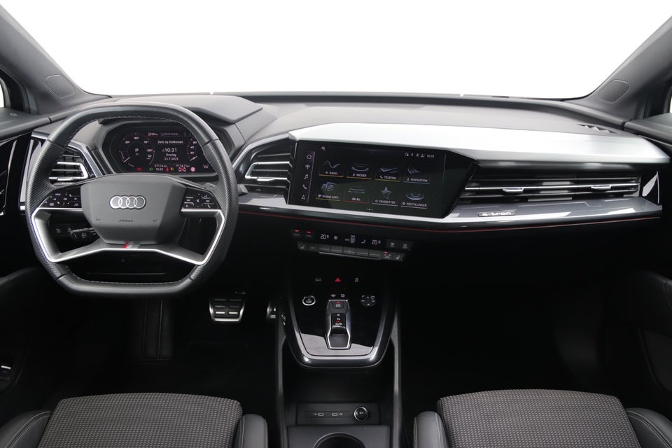 Audi Q4 e-tron 40 S-line Sportback 5d