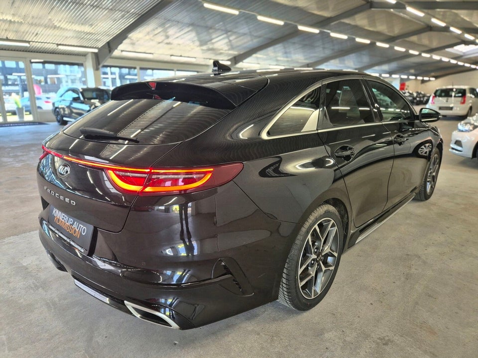 Kia ProCeed 1,6 CRDi 136 GT-Line DCT 5d