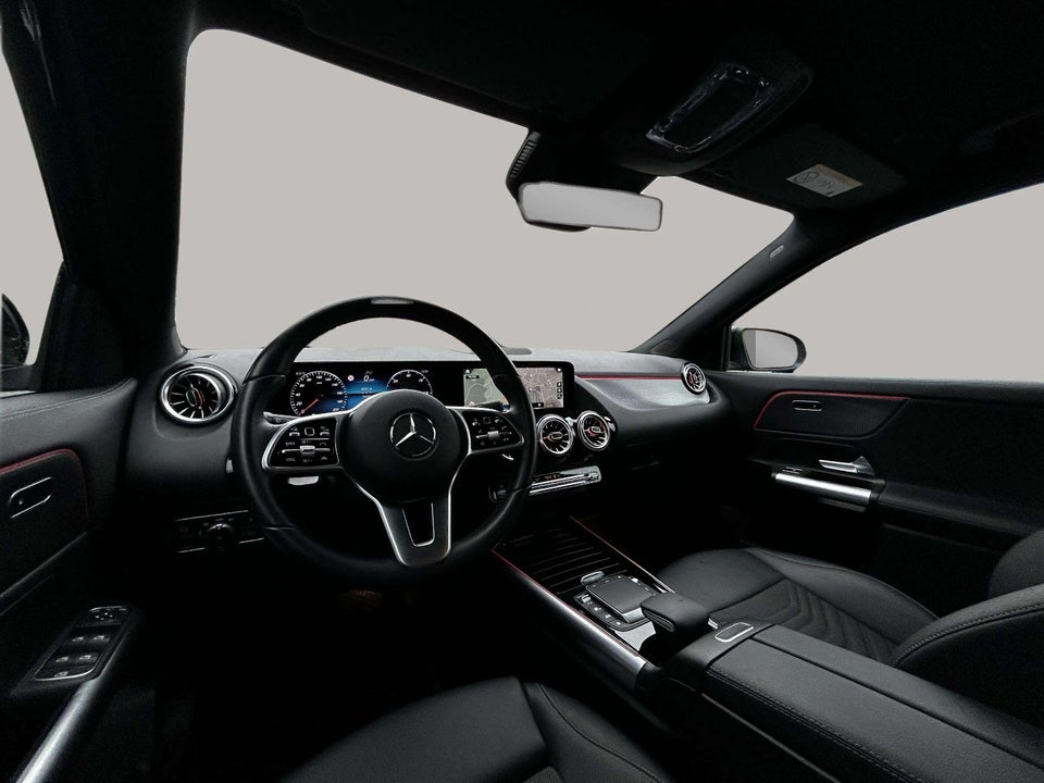 Mercedes EQA250+ Progressive 5d