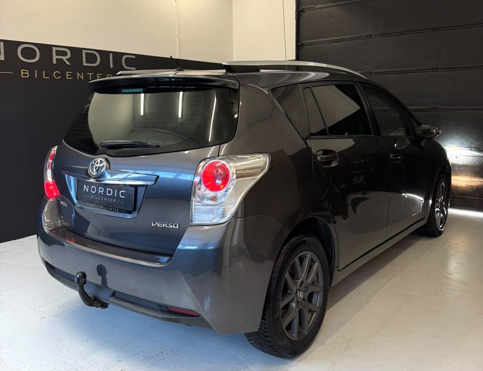 Toyota Verso 1,8 VVT-i T2 Touch 7prs 5d