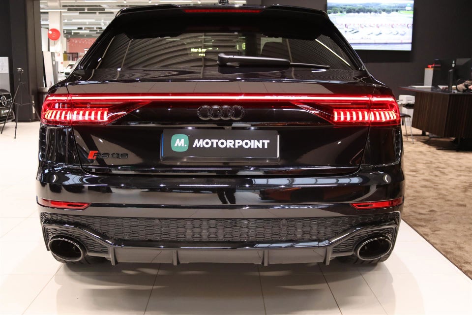 Audi RS Q8 4,0 TFSi quattro Tiptr. 5d