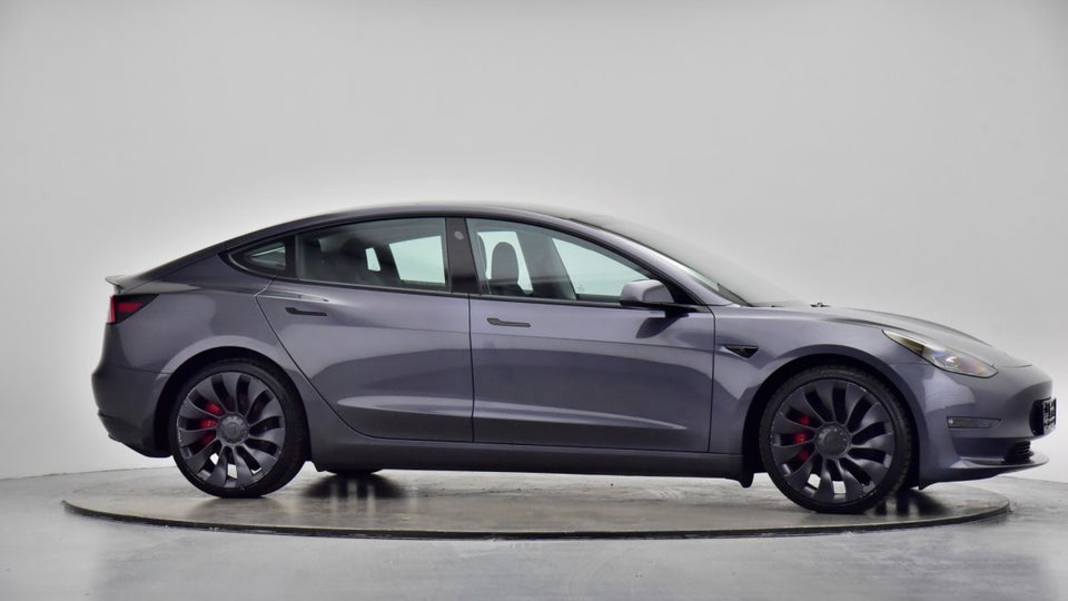 Tesla Model 3 Performance AWD 4d