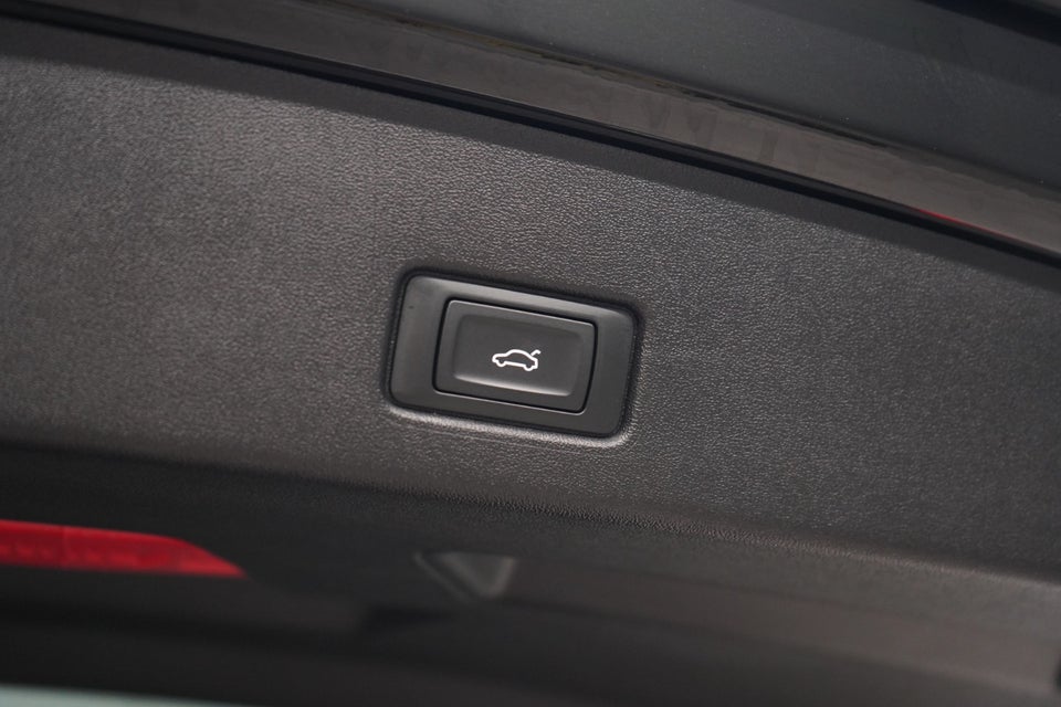 Audi Q4 e-tron 45 S-line 5d