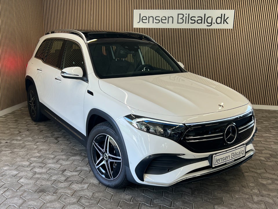 Mercedes EQB300 AMG Line 4Matic 5d