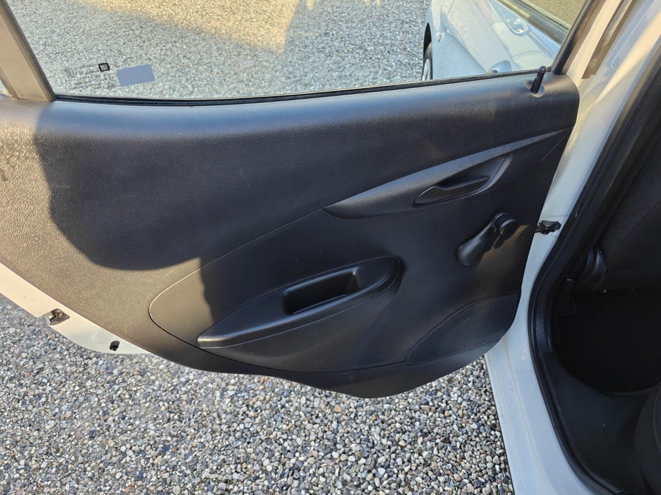 Opel Karl 1,0 Essentia 5d