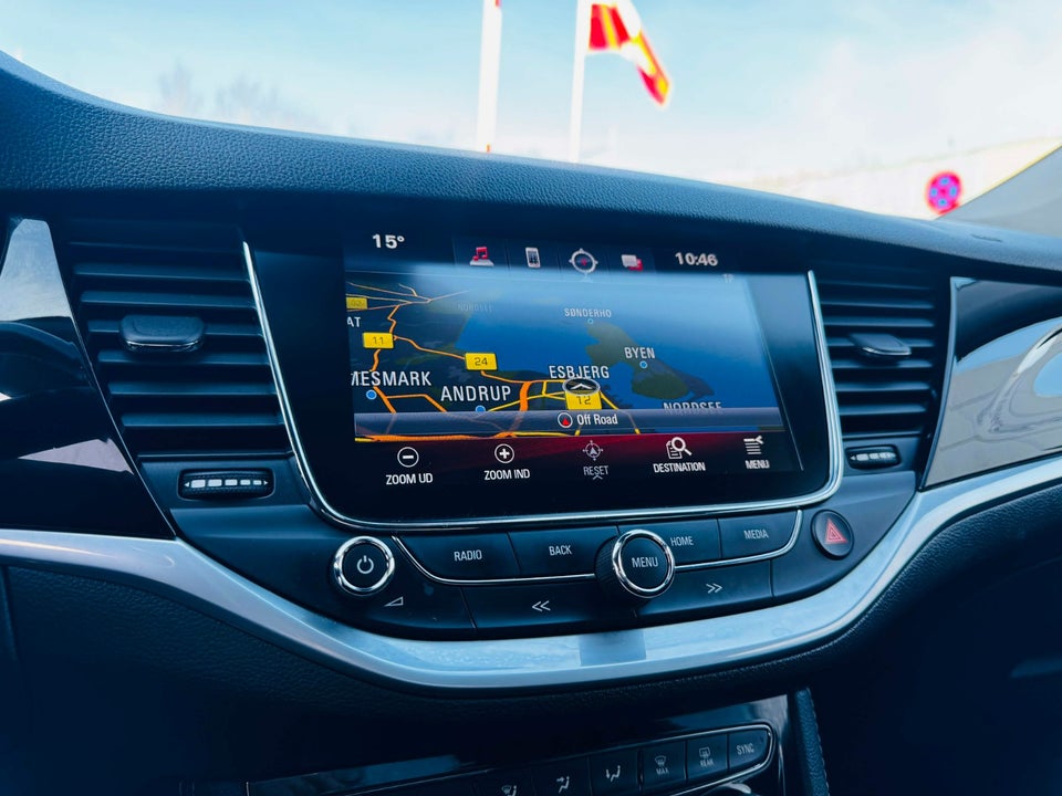 Opel Astra 1,4 T 150 Innovation Sports Tourer 5d