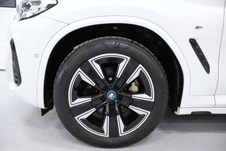 BMW iX3 Charged M-Sport 5d