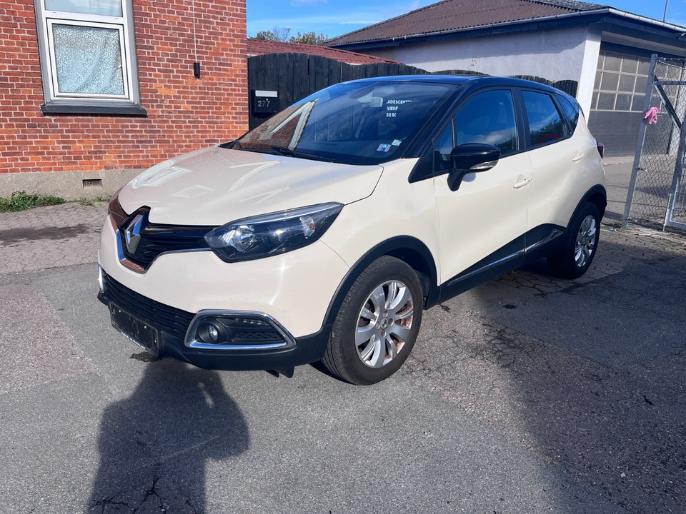 Renault Captur 1,2 TCe 120 Expression EDC 5d