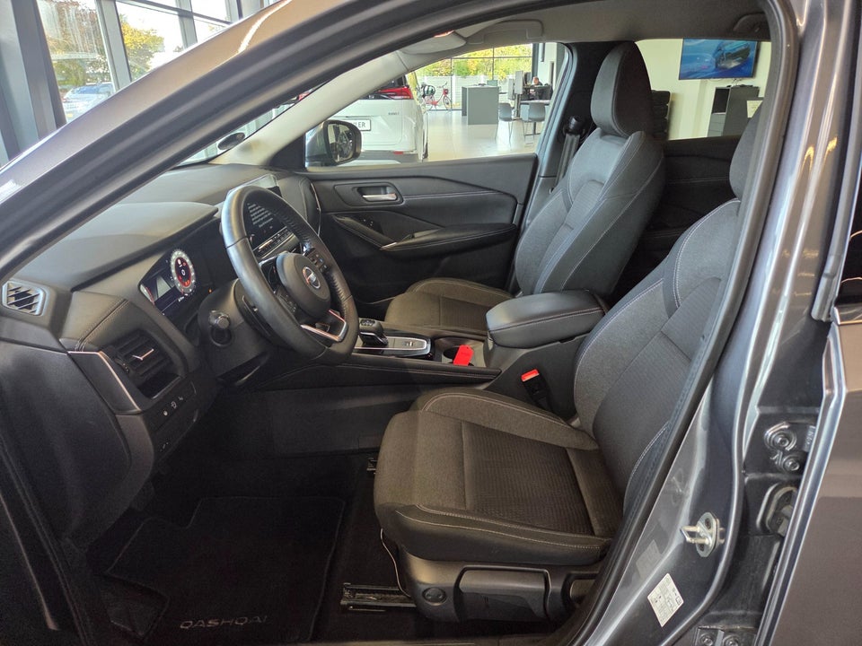 Nissan Qashqai 1,3 mHEV N-Connecta X-tr. 5d