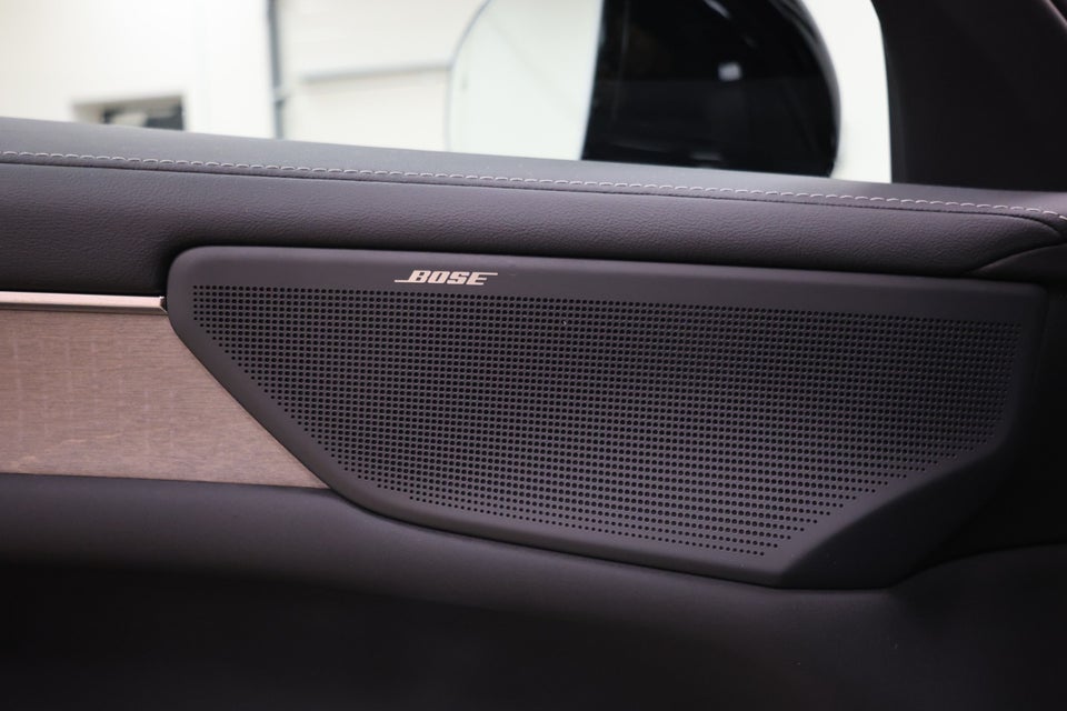 Volvo ES90 Extended Range Plus 4d