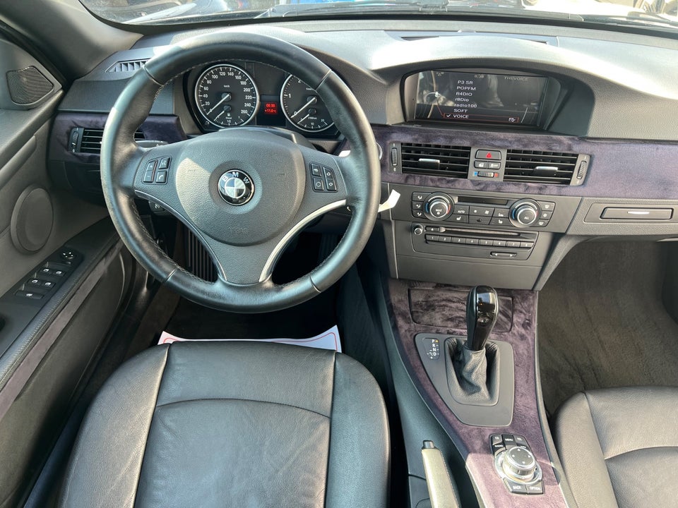 BMW 320d 2,0 Cabriolet aut. 2d