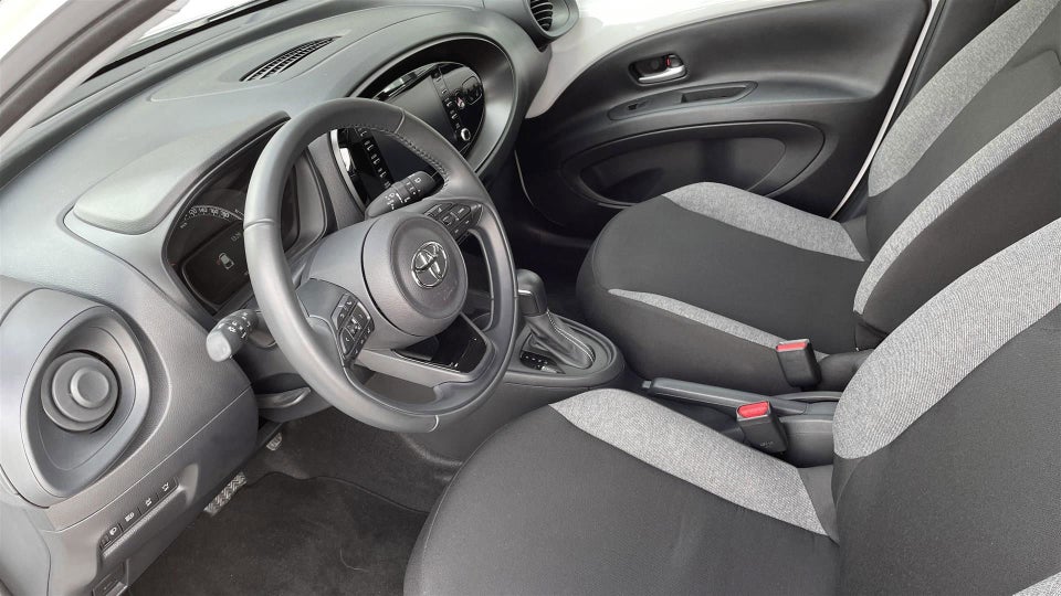 Toyota Aygo X 1,0 Active s-CVT 5d