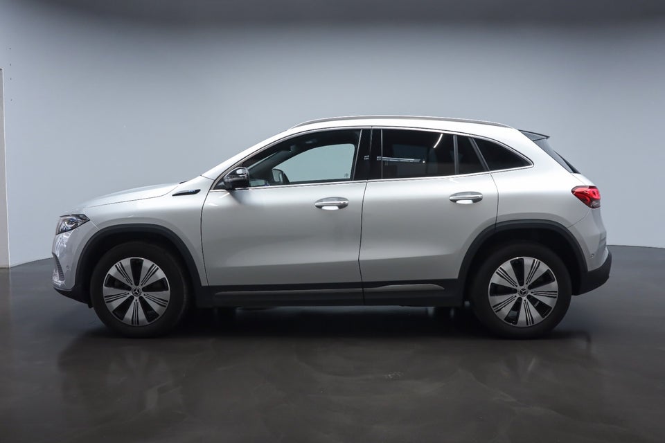 Mercedes EQA250 Progressive 5d