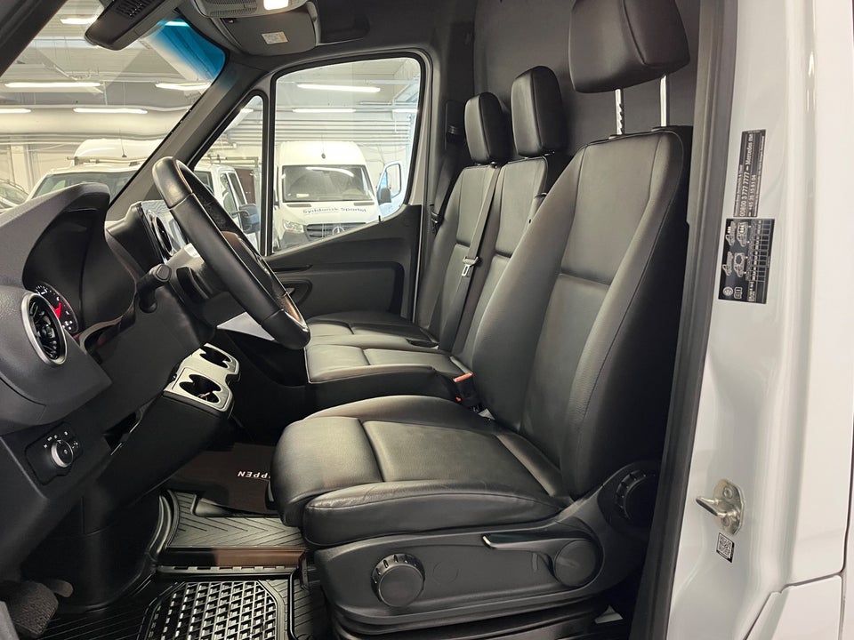 Mercedes Sprinter 317 2,0 CDi A2 Kassevogn aut. RWD