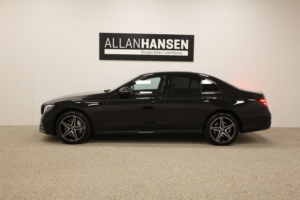 Mercedes E300 de 2,0 AMG Line aut. 4d