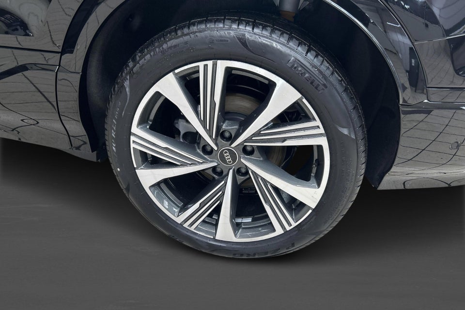 Audi Q6 e-tron S-line plus performance 5d