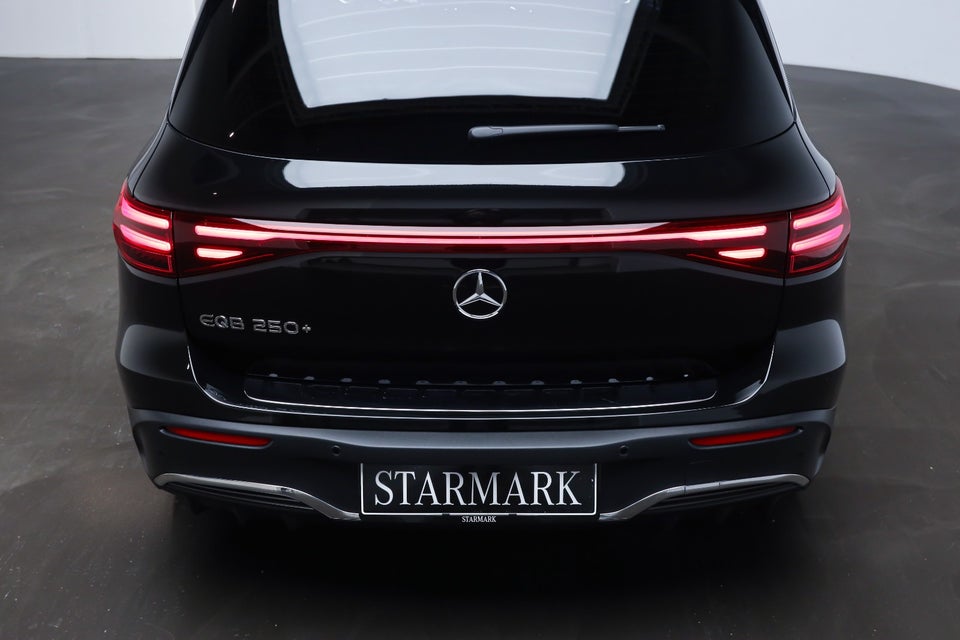 Mercedes EQB250+ AMG Premium 5d