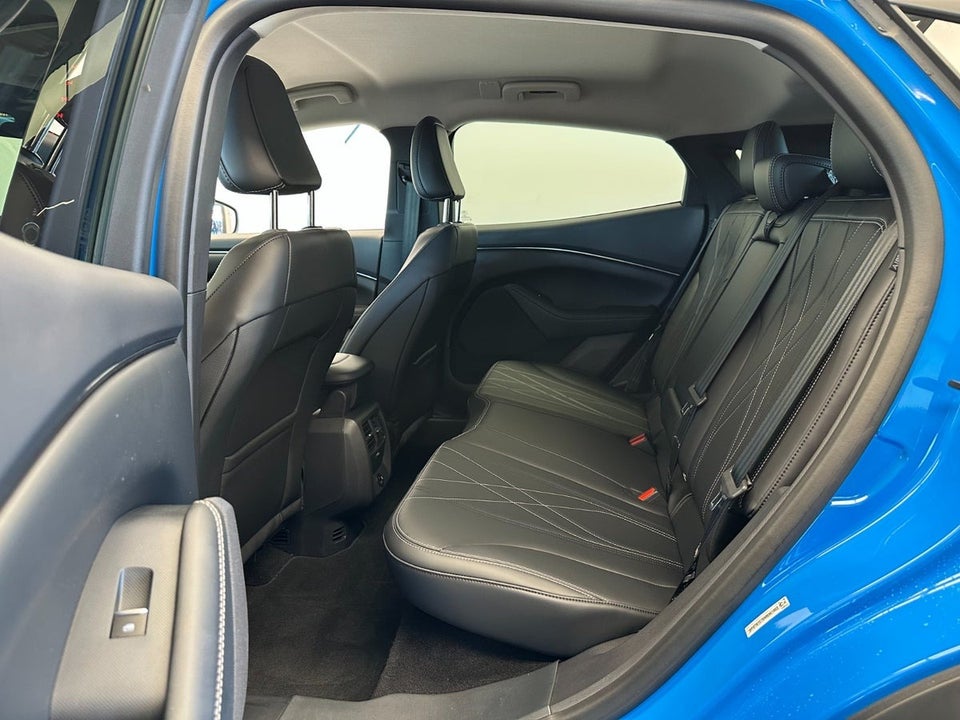 Ford Mustang Mach-E 98 Extended Range 5d