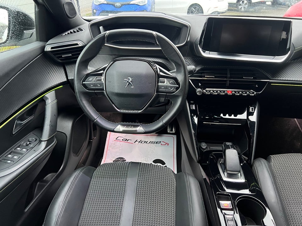 Peugeot e-2008 50 GT Line 5d