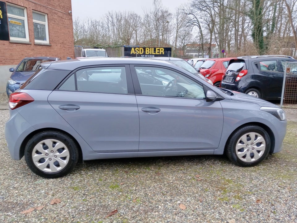 Hyundai i20 1,25 Active 5d