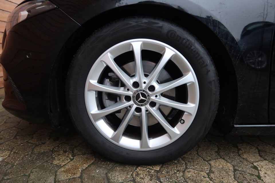 Mercedes A200 1,6 Business aut. 5d