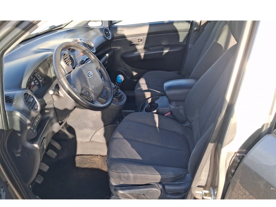 Kia Carens 1,6 CRDi 115 Exclusive 5d