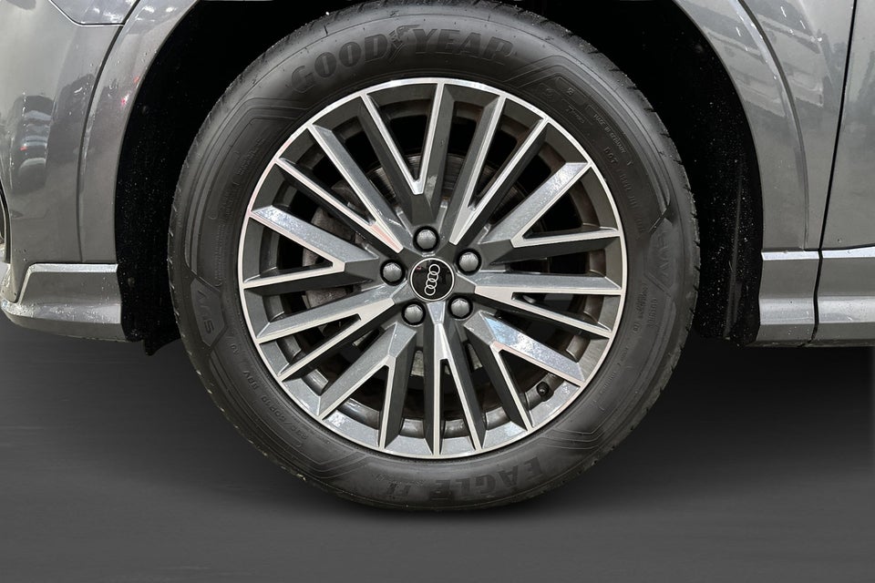 Audi Q3 45 TFSi e S-line plus S-tr. 5d