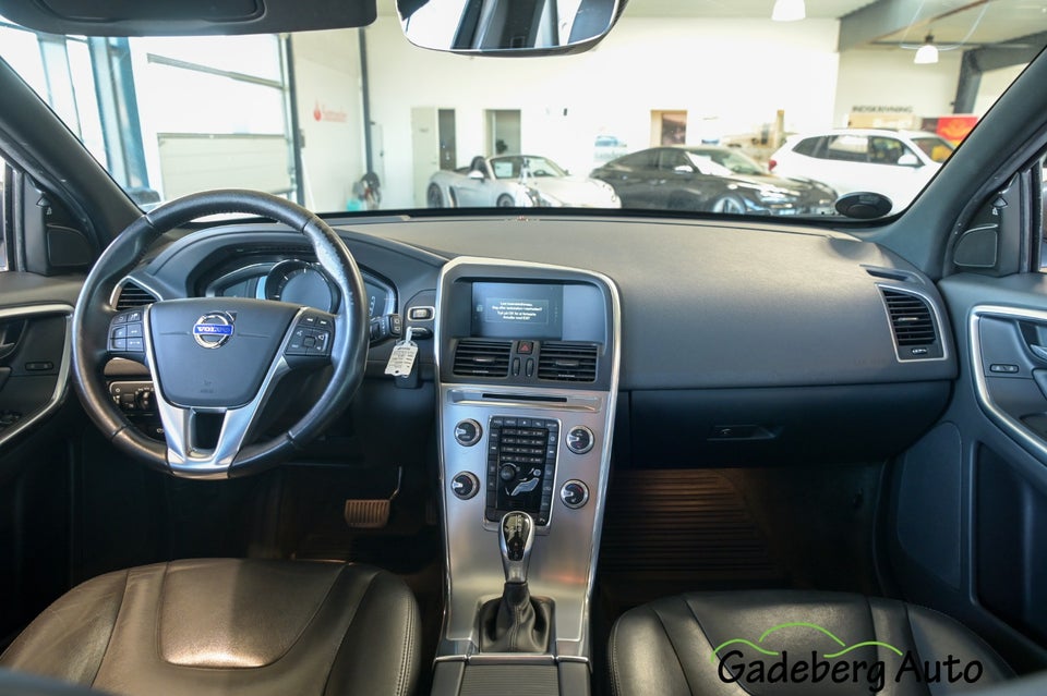 Volvo XC60 2,0 D4 190 Summum aut. 5d