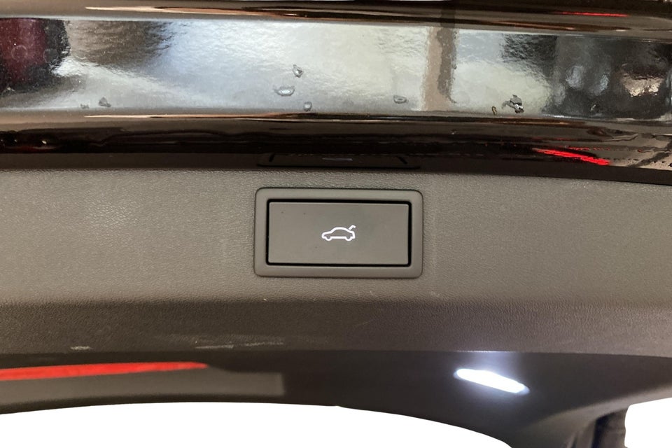 Skoda Elroq 85 iV Lodge Advanced 5d