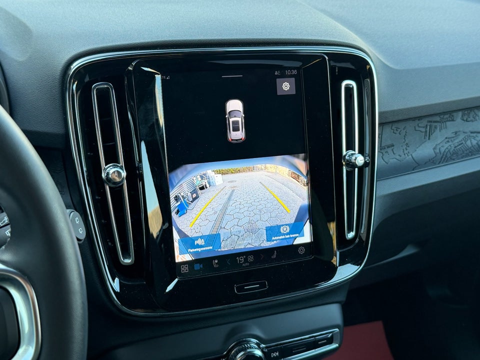 Volvo EX40 Extended Range Core 5d