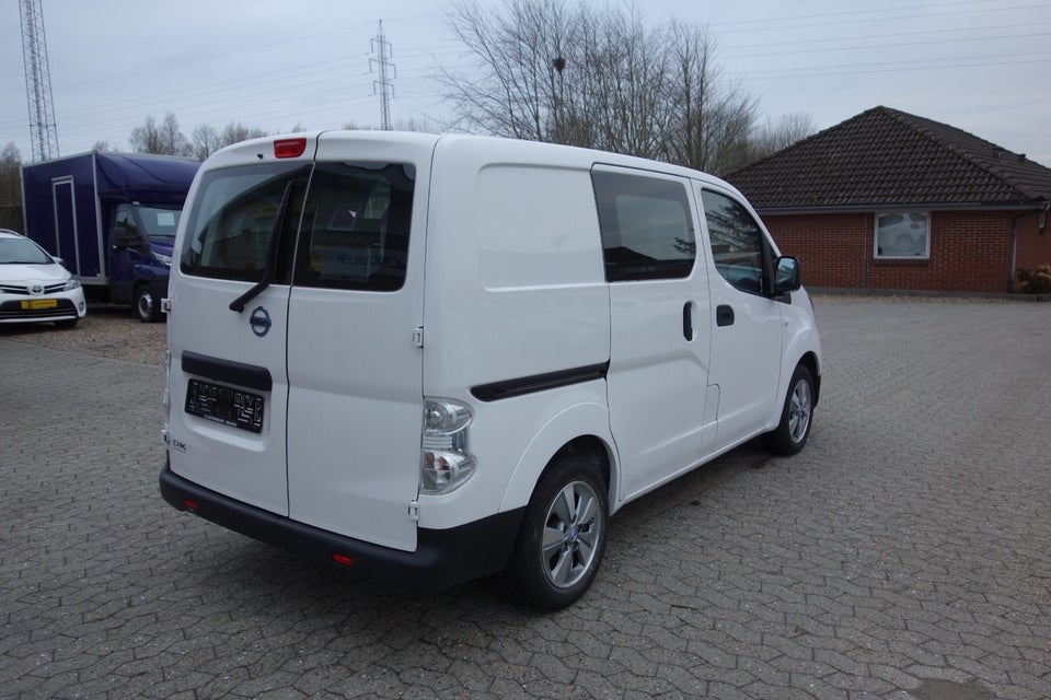 Nissan e-NV200 Premium Van 5d