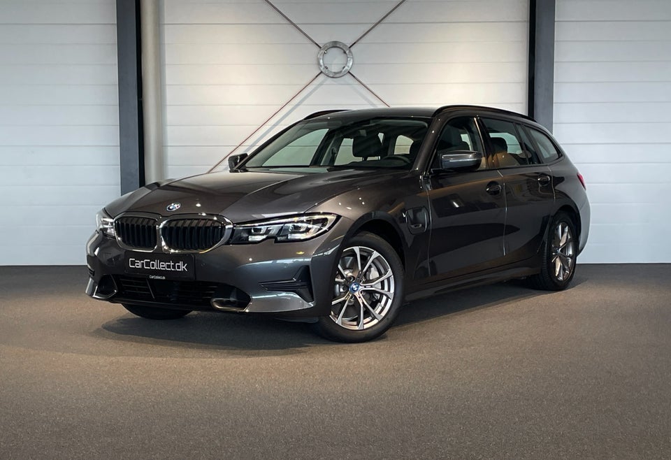 BMW 330e 2,0 Touring Sport Line aut. 5d