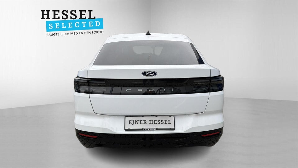 Ford Capri 82 Premium Extended Range 5d