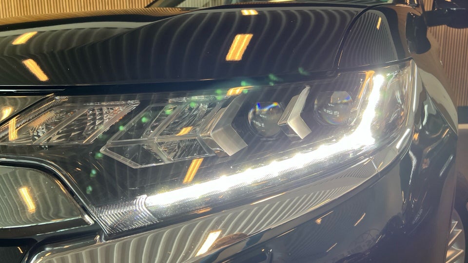 Mitsubishi Outlander 2,4 PHEV Limited CVT 4WD 5d