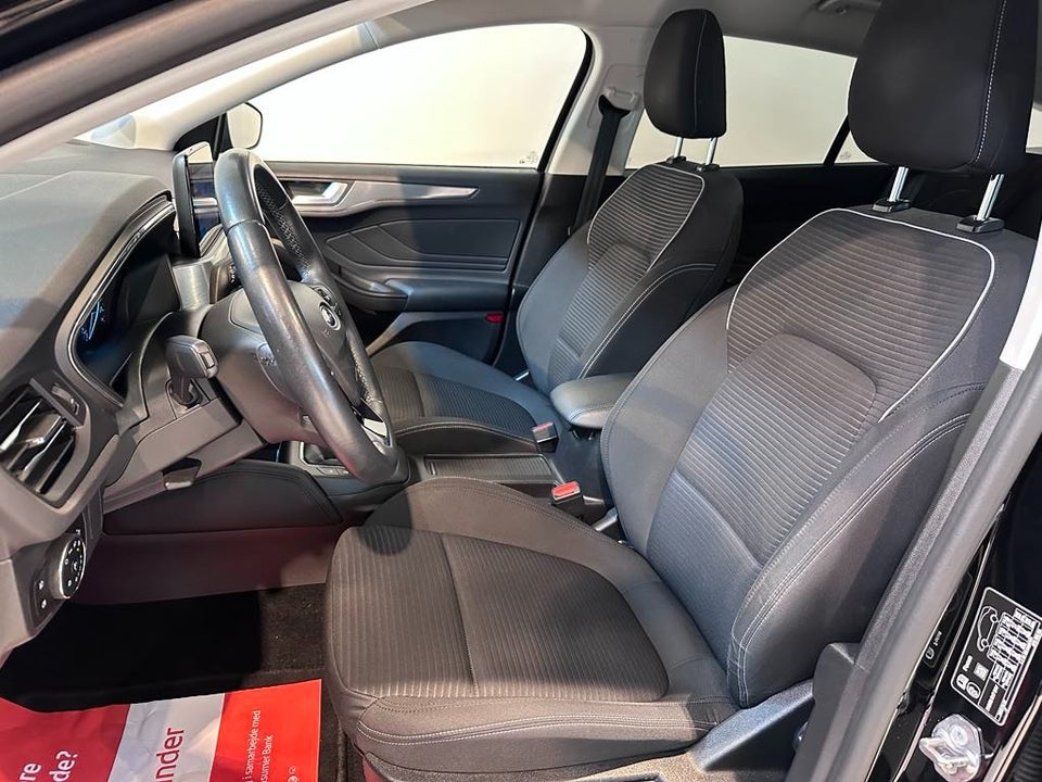 Ford Focus 1,0 EcoBoost Titanium stc. 5d