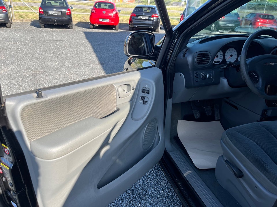 Chrysler Grand Voyager 2,4 SE Family 5d