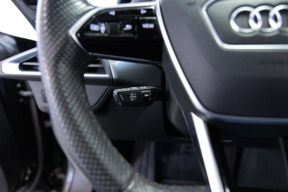 Audi e-tron GT quattro 4d